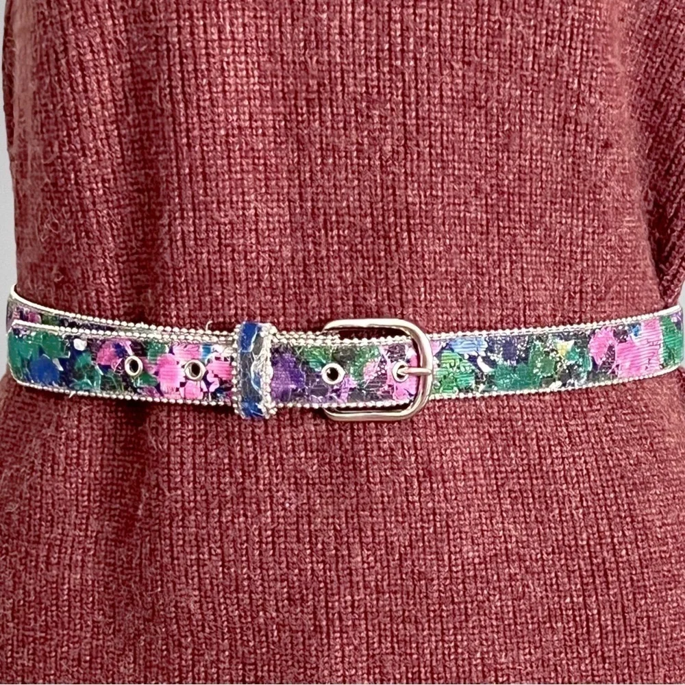 Vintage 80s Capezio USA Lace Overlay Floral Belt SZ M/L